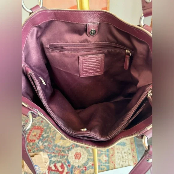 Coach Tan Shoulder Bag with Signature Design - Never Used - Picture 10 of 15